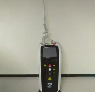 钬（Ho:YAG）激光治疗机Litho 60